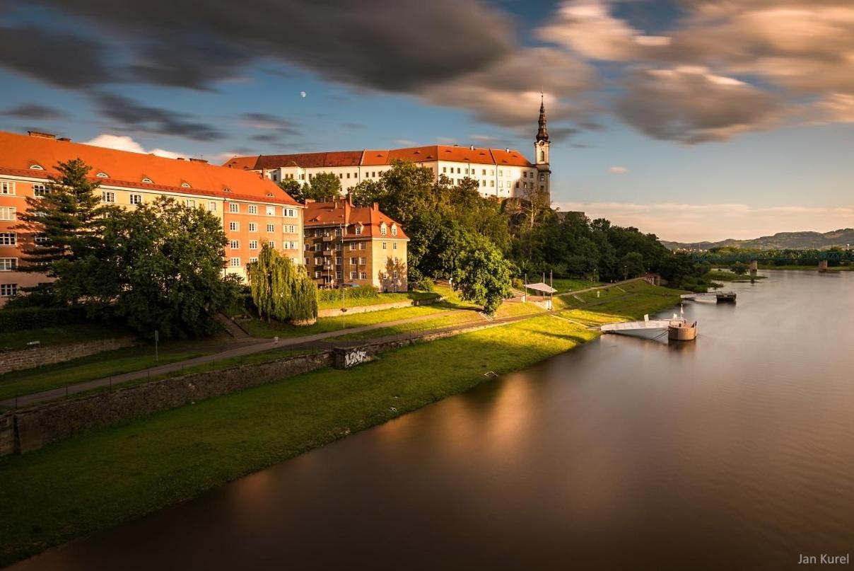 Ferienwohnung Apartman Pod Zamkem Decin Exterior foto